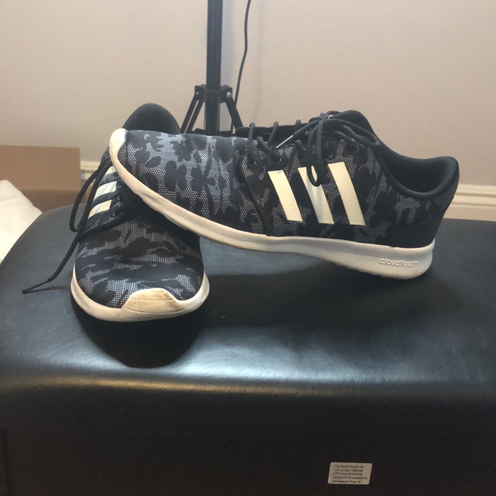 Adidas Cloud Foam QT Racer Sneakers